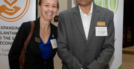 Dr. Shishpal Rawat and Hemangi Rawat at SCI's 30th Anniversary Celebration